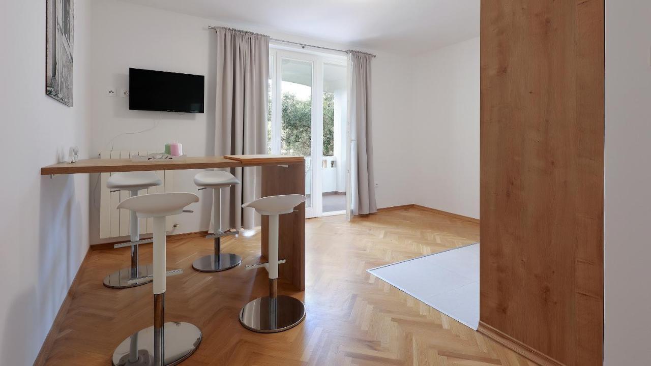 Apartments Tomy Novalja Dış mekan fotoğraf