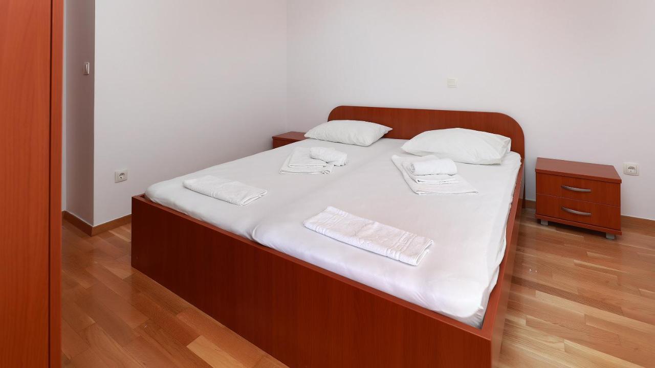 Apartments Tomy Novalja Dış mekan fotoğraf