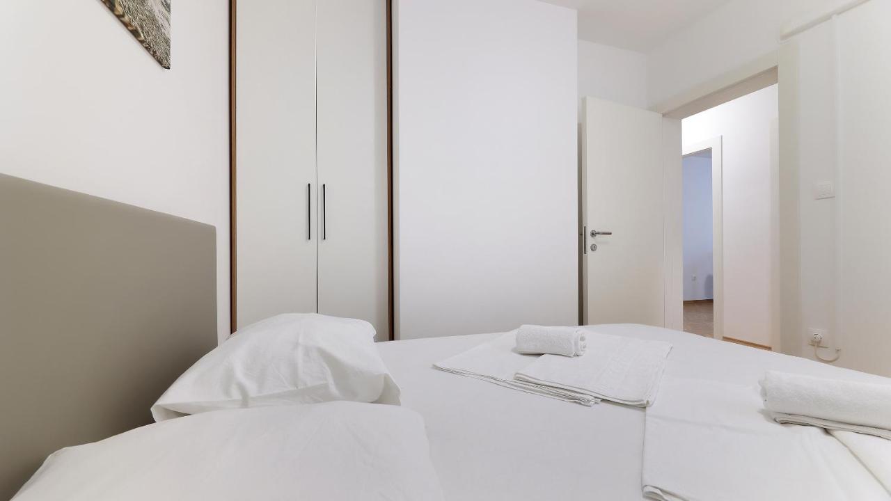 Apartments Tomy Novalja Dış mekan fotoğraf