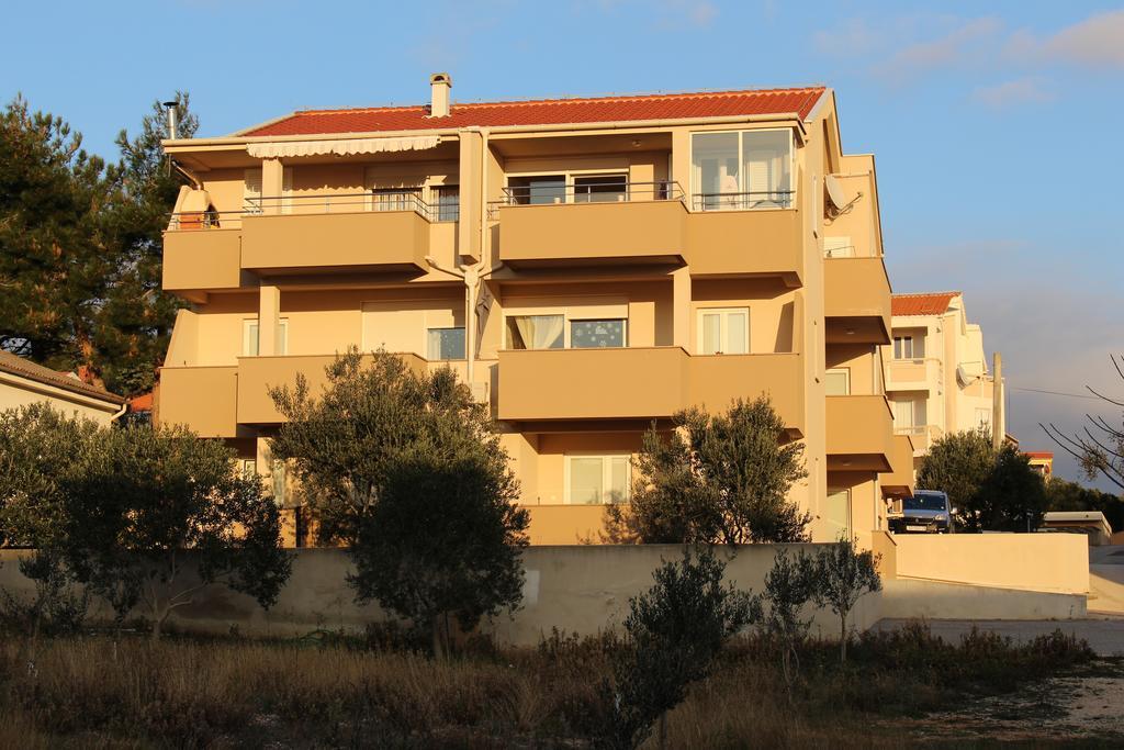 Apartments Tomy Novalja Dış mekan fotoğraf