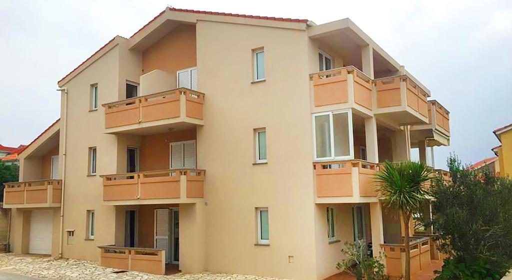 Apartments Tomy Novalja Dış mekan fotoğraf
